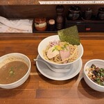 らぁ麺しろ - 