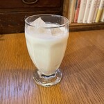 カレーショップ フェンネル - ラッシー