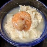 和食 八木や - 湯葉と海老の煮物