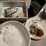 徳ㇵ本也 - 秋刀魚定食