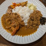 カレーニムチュー - ムチュープレート副菜付　２種¥1,500