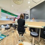 サブウェイ - 内観