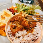 古民家カフェ 硯山亭 GREEN GAREN - 肉汁溢れるジューシーなハンバーグ