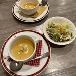 パスタココ・ピッコロ - セットはサラダとスープが付きます