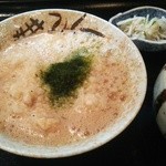 手打ちそば八轟 - 麦トロ飯