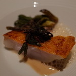 ライラ - 7.肉厚なアカハタのポワレ 春の山菜を添えて 2014.4.2x