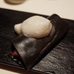 ライラ - 4.イカ墨のパスタ春巻き風(最終形) 2014.4.2x