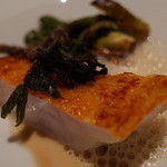 ライラ - 7.肉厚なアカハタのポワレ 春の山菜を添えて 2014.4.2x