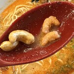 すする 担々麺 - カシューナッツと乾燥小海老