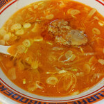 顎で喰らえ - スープが真っ赤に