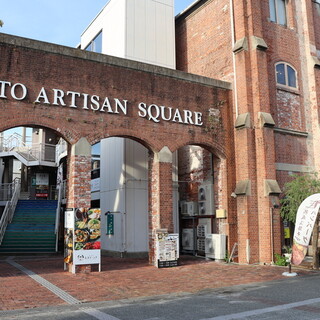 明治時代に建てられたレンガの建物