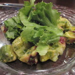 ジュイップ - タコとアボカドのジェノベーゼ