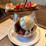 Grand Chainon - いちぢくパフェ