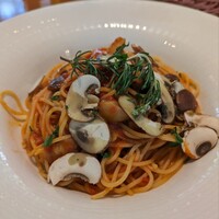 PASTA HOUSE AWkitchen FARM 多摩センター店 - 私はもちろん「長野県きのこ王国のいろいろきのこと千葉県芳源マッシュルームのボスカイオーラ」