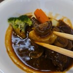 キッチン ブルー グローブ - マッシュルームを乗せて