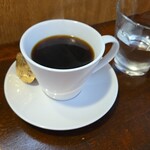 キッチン ブルー グローブ - ホットコーヒーのアップ