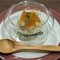 Osteria Falco - アスパラガスのパンナコッタ  ズワイガニのサラダ  いくらのハーブ漬けを乗せて