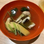 まねき寿司 - 肝吸い