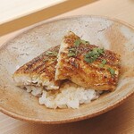 赤坂おぎ乃 - 炊き込みご飯1:鰻ときのこ