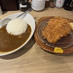 とんかつ檍のカレー屋 いっぺこっぺ 芝大門店 - 