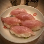 名前のない寿司屋 - 