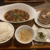 正宗広東私房菜サワダ 梅田エスト店 - 