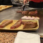 鉄板焼ステーキ 一ッ葉ミヤチク - 