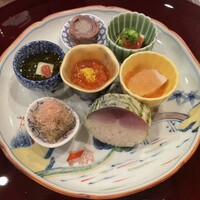 初音屋 - 
