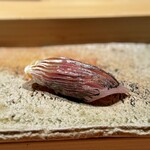 匠 進吾 - ■【追加】鯵
      ベストシーズンではないでしょうけど、薬味との相性が相変わらず見事な鯵♪