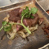 横浜瀬里奈 ステーキドーム - 