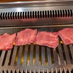 雌牛専門店 板前焼肉一牛 - 