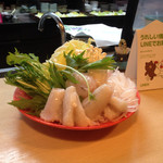 倭庵 黒石 - 河豚鍋の具材