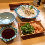 倭庵 黒石 - てっさと薬味