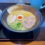 麺’s たぐち - 鶏骨ラーメン830円
大盛り120円