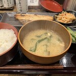 しんぱち食堂 亀戸店 - ほっけ半身定食