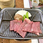 湯元館 - 【台の物】
      ・飛騨牛陶板焼き