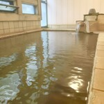 湯元館 - 緑色に見える還元性鉄の新鮮な温泉。極上湯。