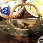 三代目 なべや つる吉 - 岩魚骨酒