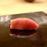 鮨 八咫烏 - 中トロ