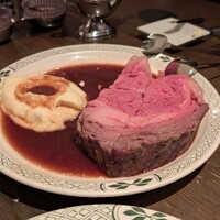 ロウリーズ・ザ・プライムリブ 恵比寿ガーデンプレイス店 - 