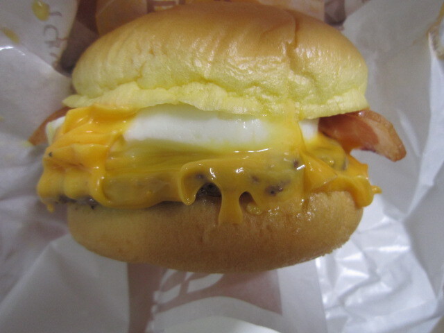 マクドナルド 多摩ニュータウン通り店 （McDonald's） - 京王永山