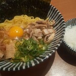 肉豆冨とレモンサワー 大衆食堂 安べゑ - TKR(たまごかけラーメン)追い飯付き 768円