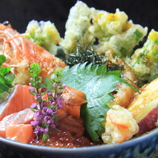 驚異の原価率87％！特選素材を使った“天丼”に驚き！！