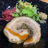 MIRAIE Dining - 豚のポルケッタ