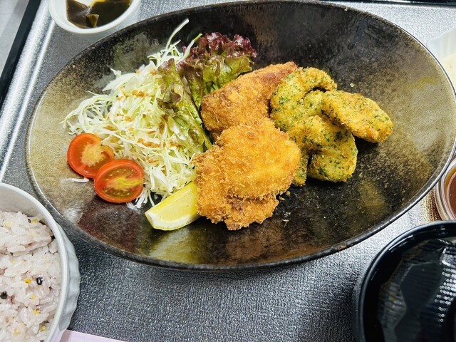 WASABI NO TONARI photo 3