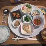 喫茶 すずらん - いろどりランチセット 1650円