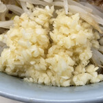 俺の生きる道 柏店 - ニンニクは理想の細かさ