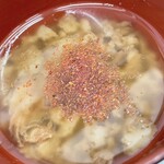 俺の生きる道 柏店 - アブラコールは別皿で提供される
                                コレは一味ブースト後の写真