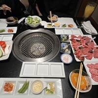 焼肉専科 肉の切り方 日本橋本店 - 