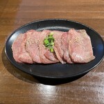 焼肉 肉萬 - 